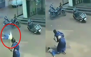 Cảnh tượng thót tim: Bé trai 2 tuổi rơi từ cửa sổ tầng 3 xuống đất, suýt trúng đầu người đi đường, nguyên nhân lại là sự bất cẩn của cha mẹ