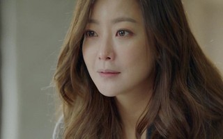 Mẹ chồng tôi khóc nức nở vì thương con gái đau đẻ, đến lượt con dâu thì bà lại nói mỗi một câu thế này 