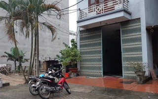 Vụ nữ sinh lớp 12 nhảy cầu tự tử, nghi bị hiếp dâm: Cảnh sát thu giữ một bộ quần áo tại nhà nghi phạm