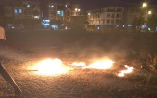 Đôi nam nữ nghi dùng xăng thiêu, bốc cháy như "ngọn đuốc sống" giữa Sài Gòn