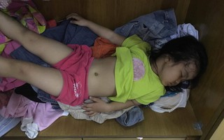 Gọi con dậy đi học, mẹ trẻ thót tim vì quay qua quay lại đã "mất tích", hóa ra sự thật rất bất ngờ