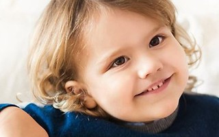 Không chỉ Hoàng gia Anh, thế giới còn có một vị hoàng tử bé vô cùng đáng yêu và lí lắc vừa mới đón sinh nhật tròn 3 tuổi