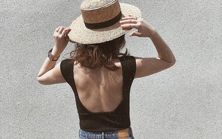 Giá rẻ lại dễ tìm mua, 5 sản phẩm trị mụn lưng này sẽ giúp chị em tự tin diện đồ hở mùa hè