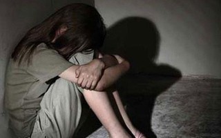 Điều tra vụ cháu bé bị ông ngoại dượng hiếp dâm
