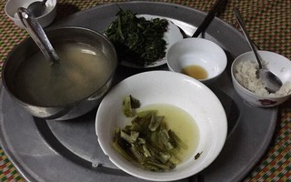 Nhìn mâm cơm bà nội nấu cho cháu đạm bạc đến "đáng sợ", nàng dâu nói 1 câu khiến chị em vỗ tay rào rào