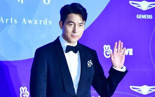"Baeksang 2019" gây tranh cãi gay gắt, Jung Woo Sung đoạt giải nhưng vẫn bị chê không xứng đáng
