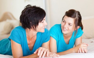 Điều cha mẹ cần chuẩn bị trước khi trao đổi với con về vấn đề quan hệ tình dục