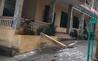 Hòa Bình: Bị cột bê tông trong trường học rơi trúng, 1 nam sinh lớp 8 tử vong thương tâm