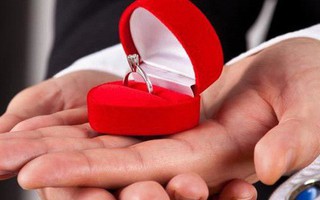 Triệu phú bí ẩn rầm rộ quảng cáo tuyển vợ