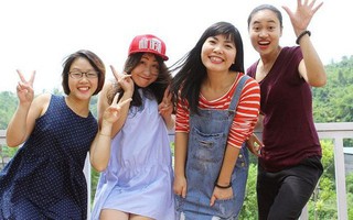 Chân dung ít người biết về 4 cô gái viết kịch bản phim 'Về nhà đi con' đang gây 'sốt'