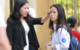Môn thi Tiếng Anh vào lớp 10 TP.HCM năm 2019 khó hơn năm 2018, nặng về kiểm tra kiến thức từ vựng