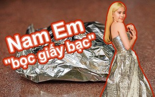 Nam Em giảm cân thành công nhưng phong cách lại có chút vấn đề, hết "quên quần" lại hóa miếng bọc giấy bạc trên thảm đỏ