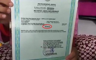 Đẻ con trai mà nghĩ mãi không ra tên, cặp vợ chồng quyết định lấy cái tên độc nhất vô nhị để "cả thế giới ngày nào cũng phải réo gọi con"