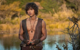 Sau khi đệ đơn ly hôn với Song Hye Kyo, rating phim 'Arthdal Chronicles' của Song Joong Ki giảm xuống thấp kỷ lục