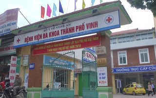 Bác sĩ bị hành hung âm thầm xin nghỉ việc vì sếp nói “không hợp”