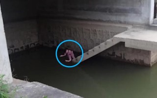 Phát hiện xác chết nữ, người đàn ông hoảng sợ báo cảnh sát, nhưng khi đến nơi kiểm tra mọi người đều tức giận nói không nên lời