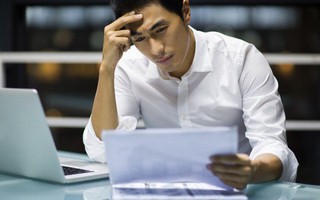Vợ tôi nhất quyết giành việc đưa đón con học thêm hàng ngày, không ngờ sự thật đằng sau những buổi học ấy lại đáng sợ đến thế!