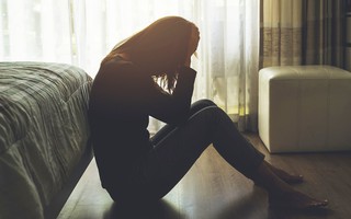 Từng kiêu hãnh xách va ly ra khỏi nhà chồng và thề không bao giờ trở lại, vậy mà sau khi nghe được tin nhắn thoại ấy, tôi chết đứng vì đã hiểu lầm chồng (P6)