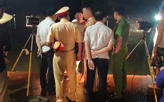 Quảng Ninh: Bé trai 4 tuổi trượt chân té xuống biển lúc trời mưa, hiện vẫn chưa tìm được tung tích
