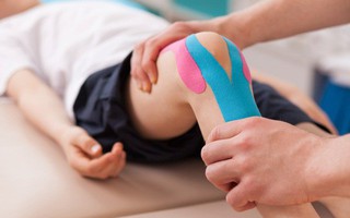 Trẻ đau chân khi tăng trưởng, do đâu?