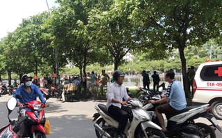 NÓNG: Phát hiện một thi thể nam trên kênh Nhiêu Lộc, gần nơi xe máy của kẻ nghi sát hại nữ sinh 19 tuổi để lại