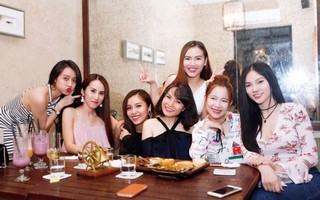Nhóm Mây Trắng sau gần 20 năm: Người mong mãi chưa có con, người làm mẹ ồn ào khắp mặt báo, người 2 năm 3 đứa