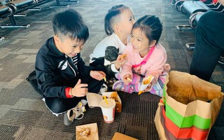 Ốc Thanh Vân bày tỏ sự áy náy, day dứt khi phải bỏ 3 con nhỏ để đi mang niềm vui cho người khác