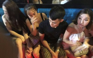 Thêm thông tin vụ đột kích quán Hey Club phát hiện trên 200 nam, nữ hỗn loạn "bay lắc"