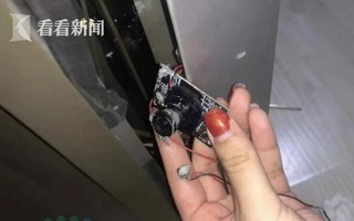 Vợ chồng son thuê nhà ở nửa năm mới biết bị quay lén ngay giữa phòng khách nhưng câu chuyện đằng sau chiếc máy quay không như mọi người nghĩ