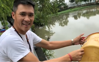 Bị mỉa mai "diễn cho ai xem" khi thả cá phóng sinh, Thủy Tiên đáp trả đanh thép khiến anti-fan "cứng họng"