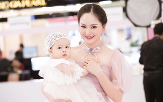 Tan chảy với nét đáng yêu của công chúa nhỏ nhà Lan Phương