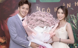 Sam xinh đẹp, trẻ trung đến chúc mừng bạn thân Ngô Kiến Huy với bó hoa "siêu to khổng lồ"