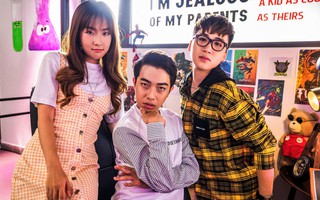 Bỏ thế giới ảo để làm ca sĩ, Huy Cung rủ rê cậu bạn thân Cris Phan "lầy hết phần thiên hạ"