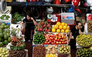 Chợ truyền thống "chết dần" ở nông thôn nhưng vẫn sống ổn ở thành thị?