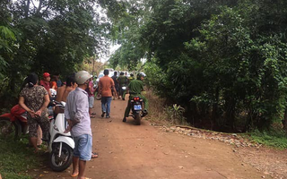 Án mạng kinh hoàng ở Bình Phước: Em ruột nghi dùng súng bắn liên tiếp vào vợ chồng anh trai khiến 2 người thương vong