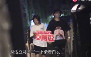 Showbiz Hoa ngữ vừa có thêm một cặp đôi mới, nữ chính từng có tình yêu ngôn tình nổi tiếng đình đám