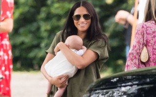 Trong ngày đầu tiên của chuyến công du, Meghan Markle đã đưa ra yêu cầu đặc biệt chưa từng có khiến nhiều người bất ngờ