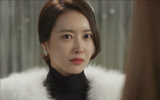 Gặp cảnh chướng mắt của chồng và em kết nghĩa khi đi mua quà cho mẹ, tôi buông nhẹ 1 câu khiến cả hai tái mặt