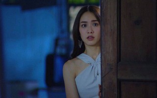Đặt chân đến cổng, tôi và chồng muối mặt vì hàng xóm chỉ trỏ phàn nàn, nguyên nhân phía sau làm chồng tôi lần đầu phát khùng lên với cô con gái bảo bối