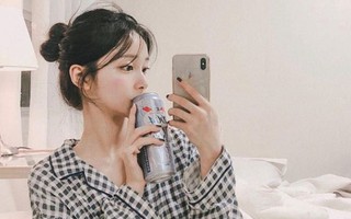 Đẳng cấp em gái mưa: Ngọt nhạt xin tiền chồng người ta, khi bị cảnh cáo kéo luôn cả họ hàng vào mắng ngược cô vợ