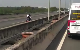 Cả ngàn xe máy chạy vào cao tốc TP HCM - Long Thành - Dầu Giây vì... "Google map"!
