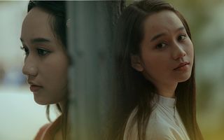 "Mắt Biếc" ra rạp: Quặn lòng trước cảnh con gái Hà Lan yêu thầm Ngạn, cả tuổi thơ như ùa về đẹp đến ngạt thở
