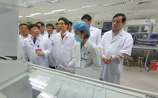 Phó thủ tướng kiểm tra đánh giá tình hình đối phó với bệnh viêm phổi do virus Corona mới gây ra