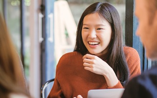 Thường xuyên bị "nhờ vả free", nàng công sở than thở: Tại sao người nhờ em đều giàu mà lại bần tiện chuyện chi trả đến thế?