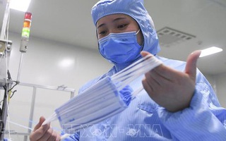 Bắt giữ 29 đối tượng sản xuất khẩu trang y tế giả ở Bắc Kinh, Trung Quốc