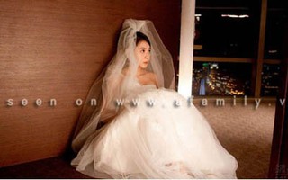 Trương Bá Chi "cướp chồng" Lưu Nhược Anh ngay trong ngày cưới 
