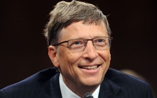 Bill Gates giành lại ngôi giàu nhất thế giới