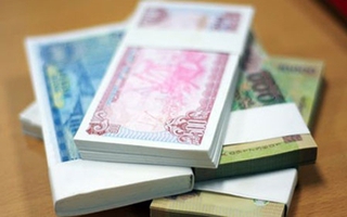 Tiền lẻ sẽ bị hạn chế in mới vào dịp Tết 2014