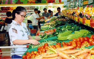 Tin vào siêu thị, gặp thói lưu manh chợ trời