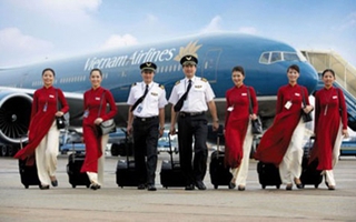 5 phi công, tiếp viên Vietnam Airlines bị đình chỉ bay